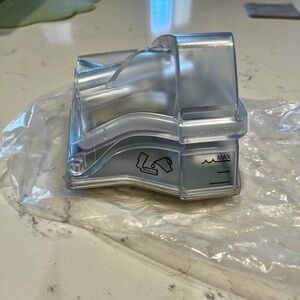 NWT-  Airsense 10 compatible replacement Water chamber by Resmed